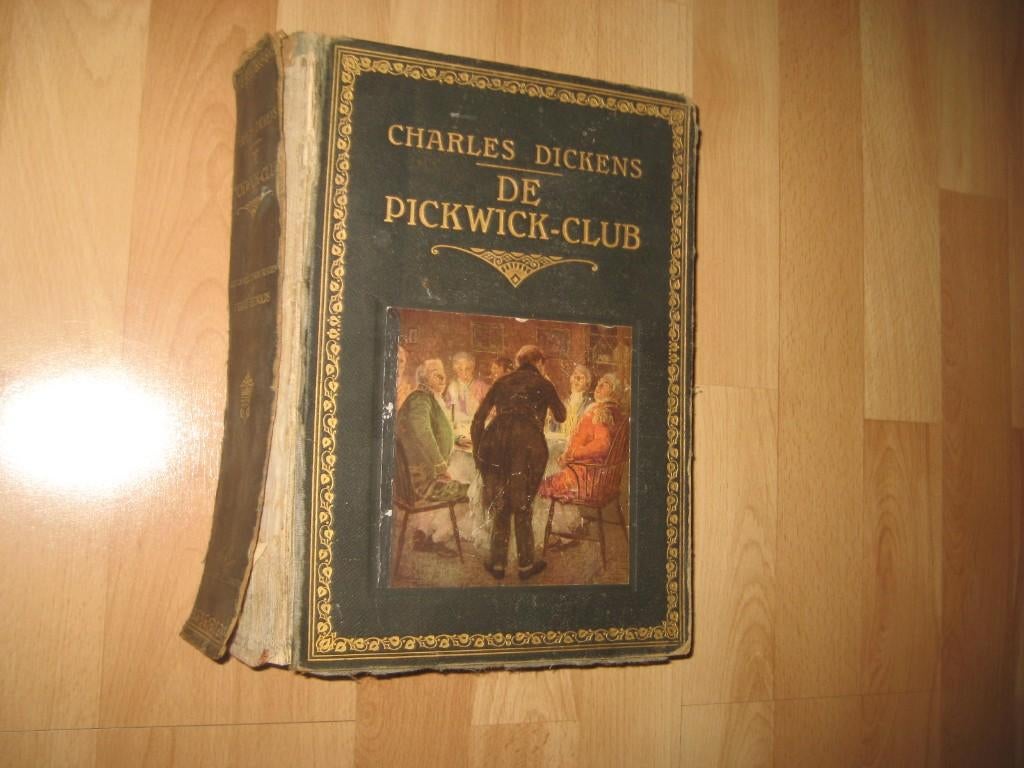 CHARLES DICKENS de pickwick-club NL-tekst, Antiek en Kunst, Antiek | Boeken en Bijbels, Ophalen of Verzenden