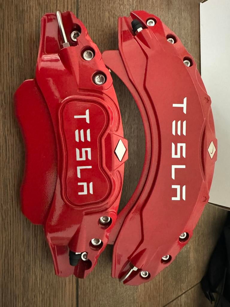 Tesla Model 3 & Y Aluminium Remklauw Covers Rood, Auto-onderdelen, Remmen en Aandrijving, Ophalen of Verzenden, Nieuw, Overige automerken