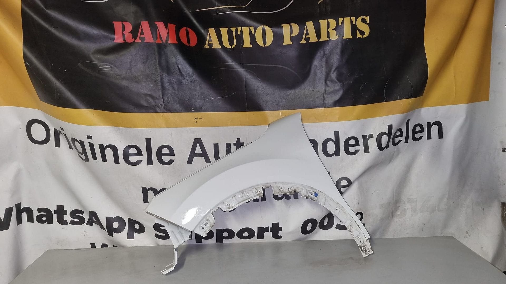 SPATBORD CITROEN C4 III LINKS VOOR, Auto-onderdelen, Gebruikt, -, Ophalen of Verzenden, Spatbord
