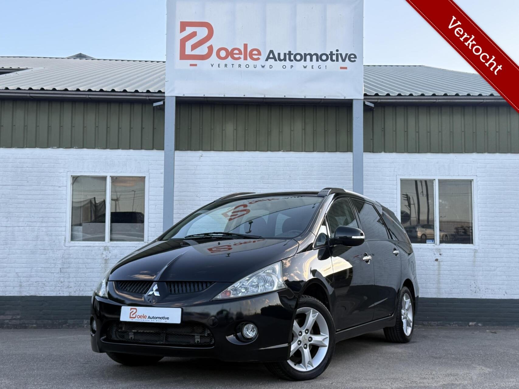Mitsubishi Grandis 2.4-16V InSport 7-Pers / Orig NL / Airco, Auto's, Mitsubishi, Voorwielaandrijving, Stof, Gebruikt, Zwart