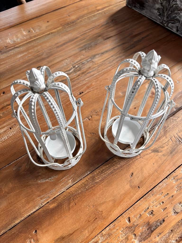 Leuke kleine metalen kandelaartjes, Ophalen, Gebruikt, Wit, Metaal