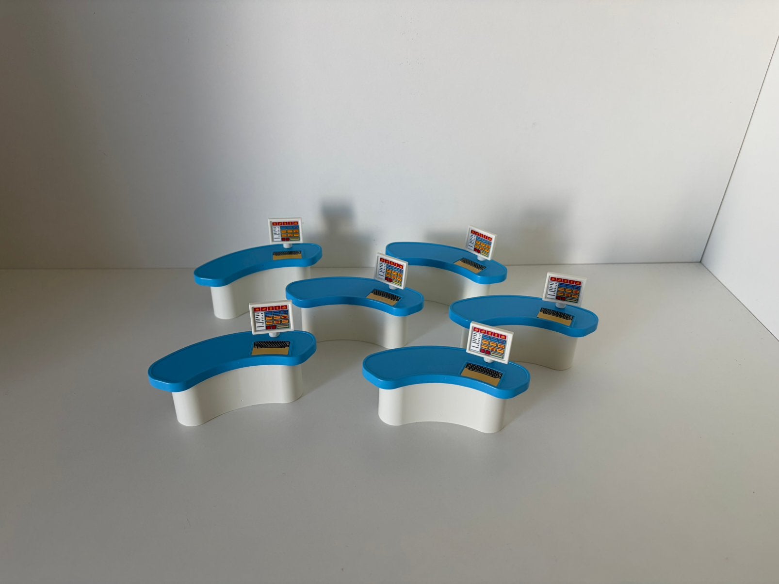 Playmobil meubels: 6 stuks bureau balie desk computer, Ophalen of Verzenden, Nieuw, Losse onderdelen, Overige typen