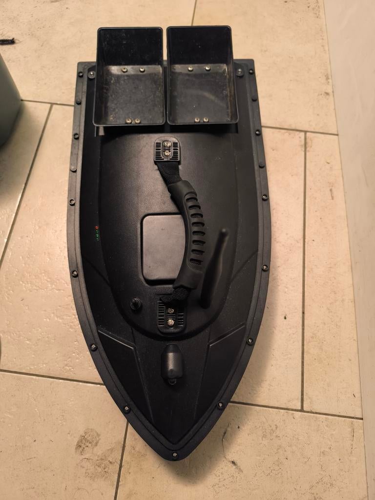 Smart Remote Control Fishing Bait Boat - Voerboot, Ophalen of Verzenden, Gebruikt, Overige typen
