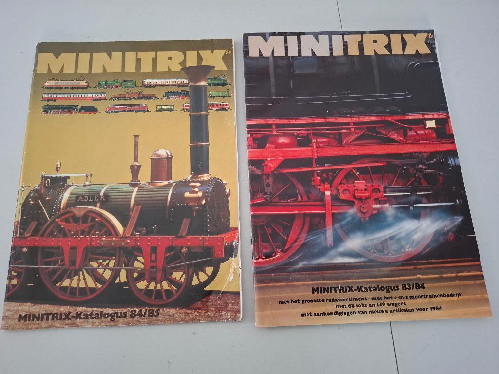 Mini trix N boekjes 2x, Hobby en Vrije tijd, Modeltreinen | N-Spoor, Gelijkstroom of Wisselstroom, Trix, Zo goed als nieuw, Boek, Tijdschrift of Catalogus