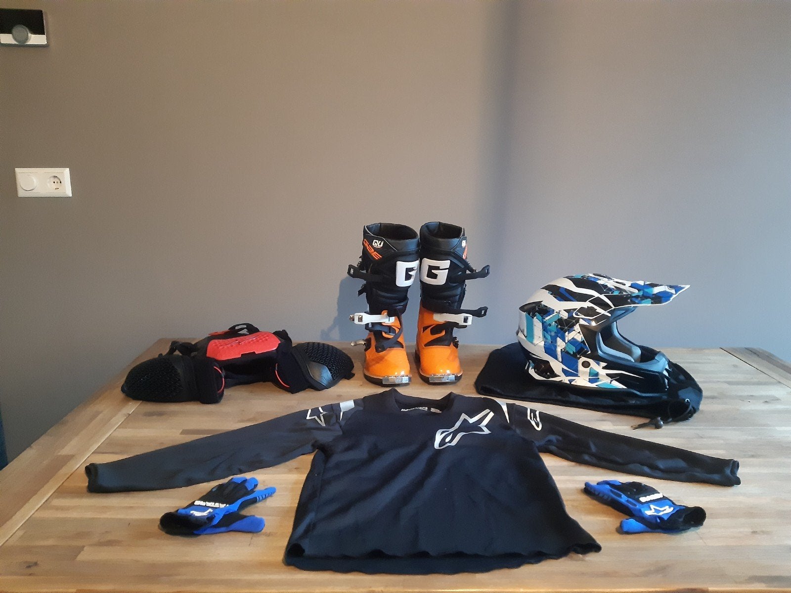 HELE COMPLETE KLEDING SET! Voor een kindercrosser, Gebruikt, Yamaha, Particulier, Crossmotor