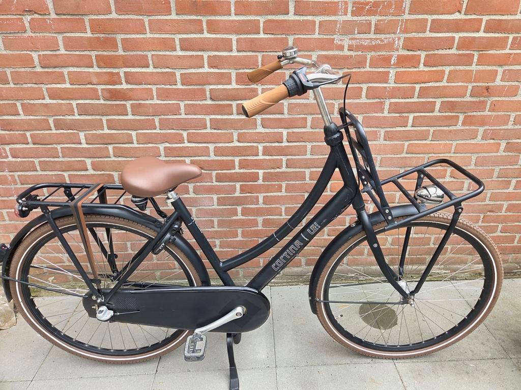 Cortina U4 transportfiets 28 inch., met 3 versnelling , D50, Fietsen en Brommers, Fietsen | Dames | Damesfietsen, Terugtraprem