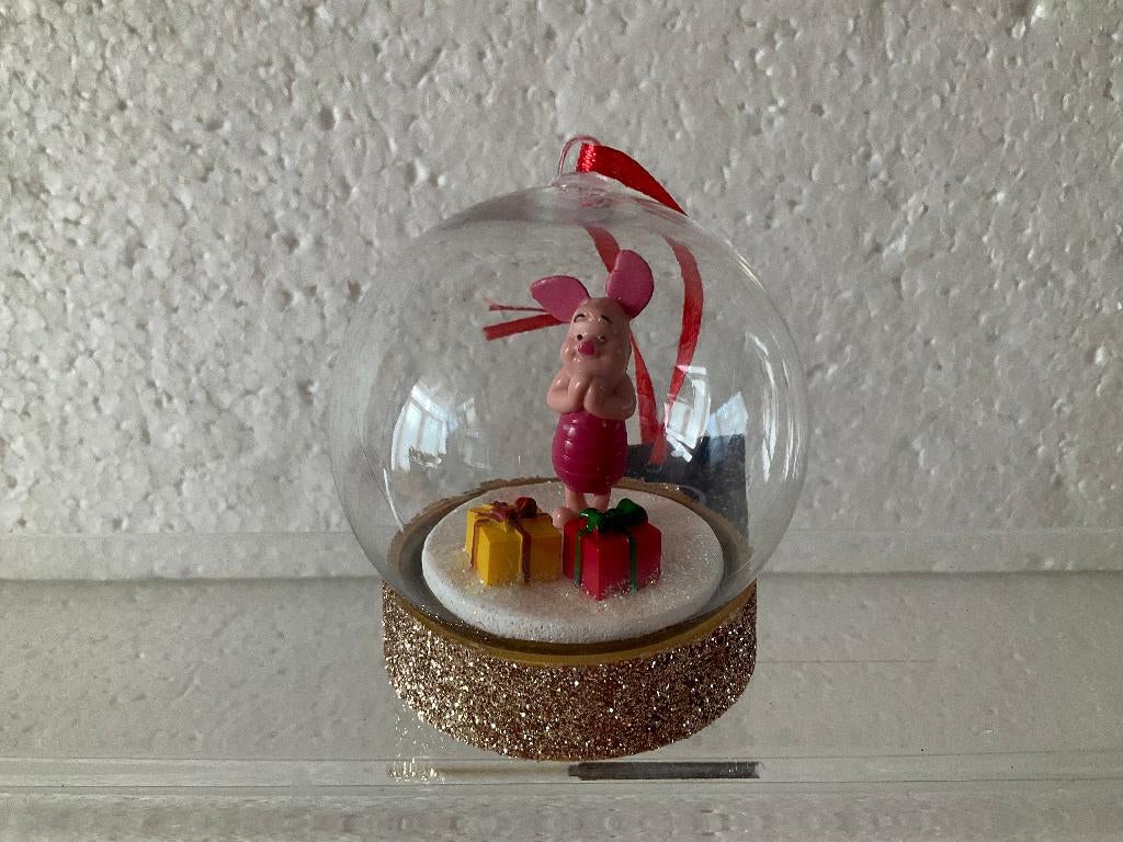 Disney winnie de poeh - globe - kerstbal, Verzamelen, Disney, Ophalen of Verzenden, Winnie de Poeh of vrienden, Zo goed als nieuw