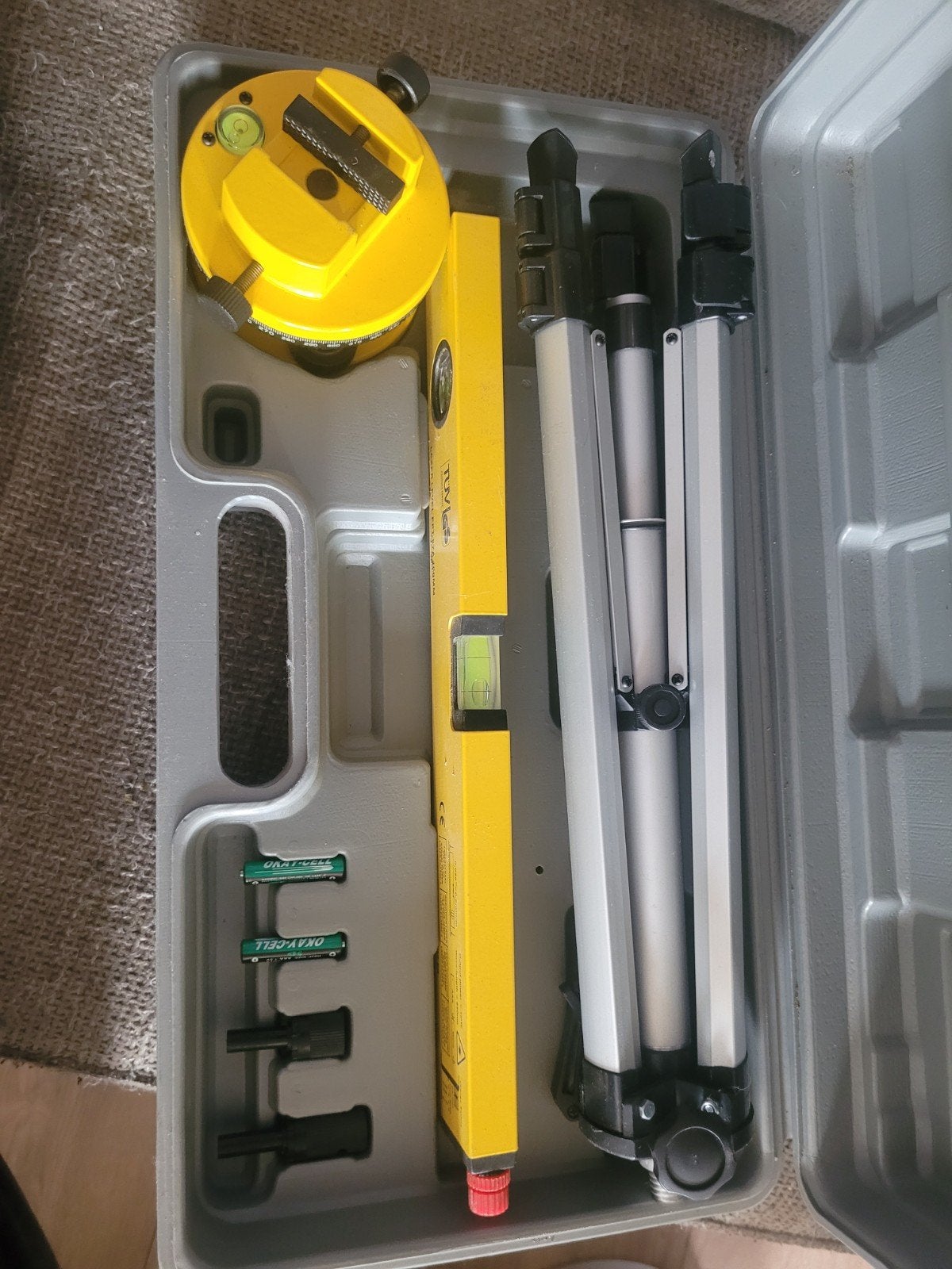 Laser Tool Kit met Statief en Waterpas, Ophalen
