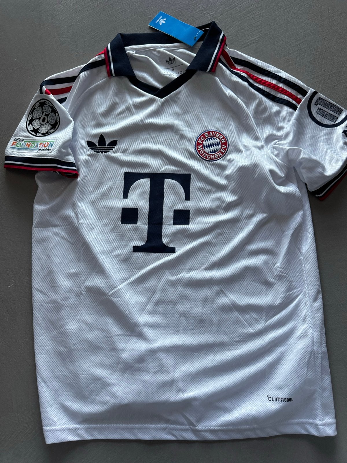 FC Bayern München shirt 2026/27 Maat M, Maat M, Ophalen of Verzenden, Nieuw, Shirt