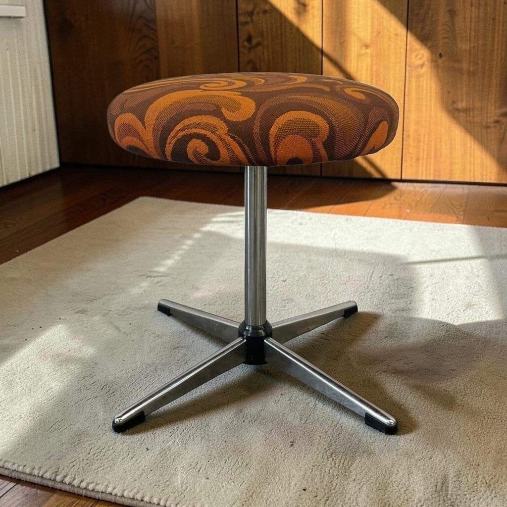 Vintage seventies poef / krukje met stervoet, Ophalen, Noord-Brabant