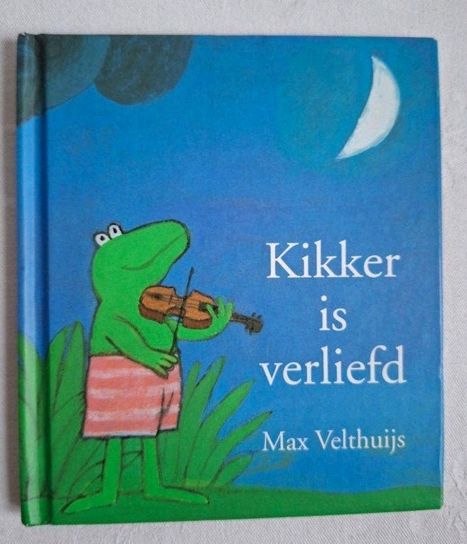 Kikker is verliefd ( kleine hardcover), Ophalen of Verzenden, Zo goed als nieuw, Max Velthuijs