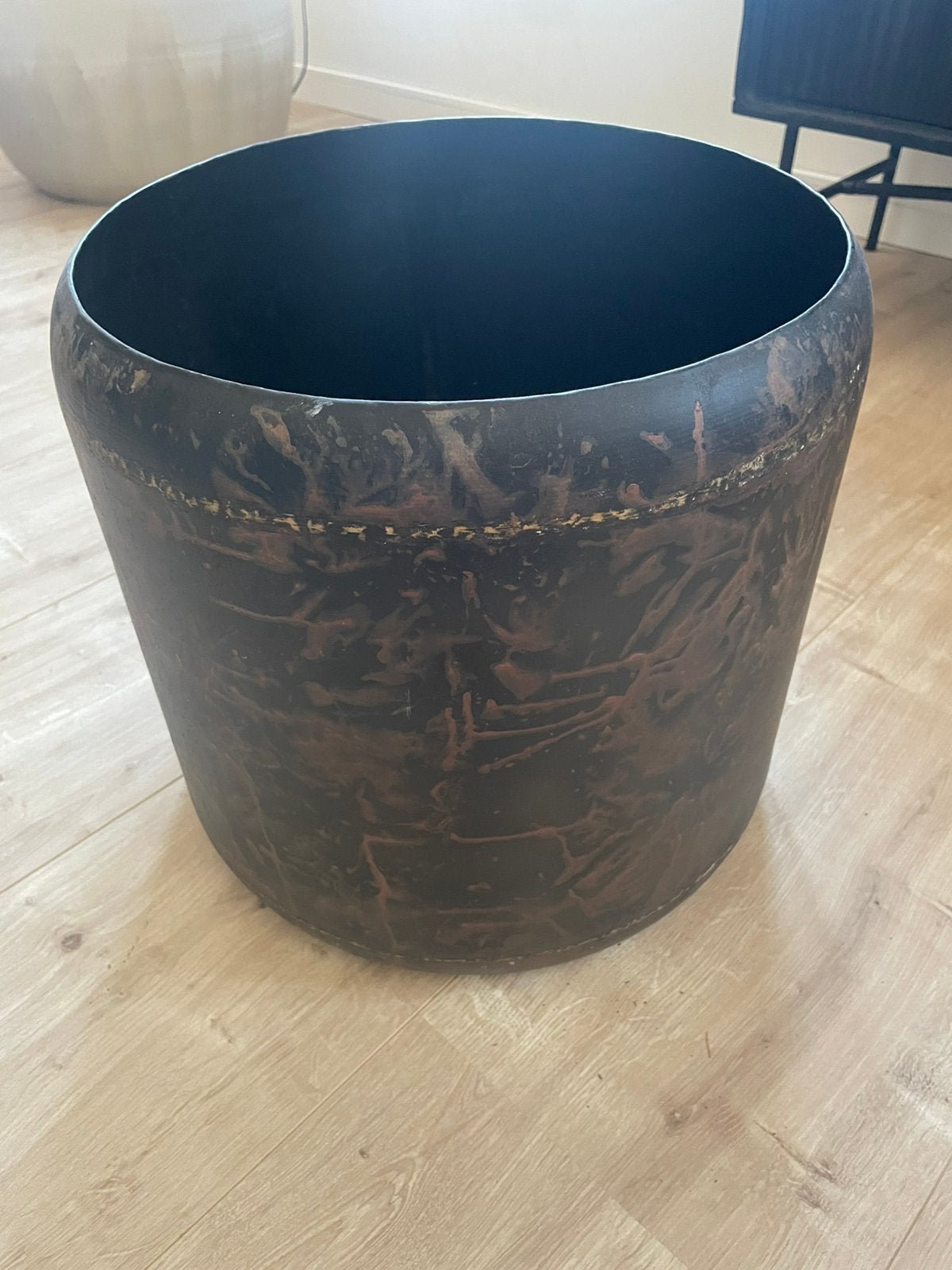 Grote plantenpot binnen, Tuin en Terras, Bloempotten, Ophalen, Rond, Binnen, Zo goed als nieuw