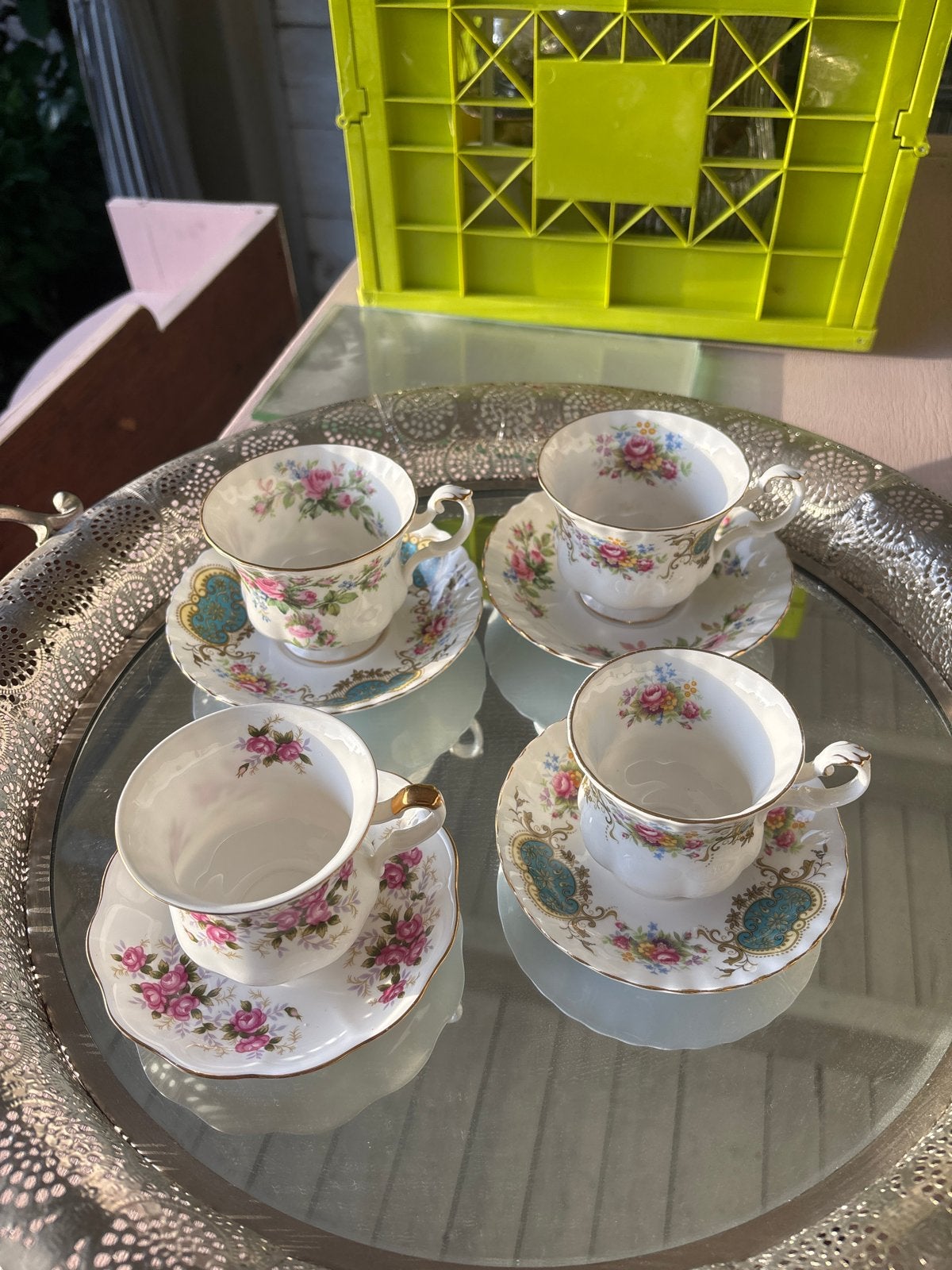 Prachtige Royal Albert en Royal Ascot theekopjes, Antiek en Kunst, Ophalen of Verzenden