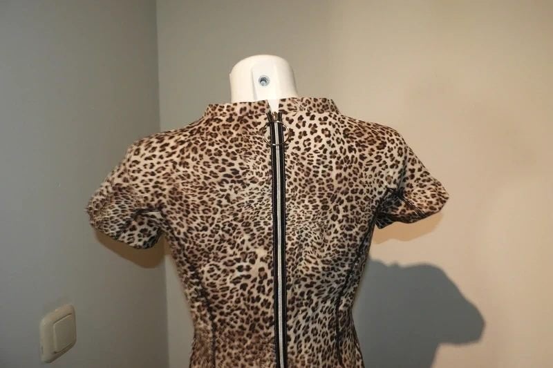 Marccain jaguar print jurk soort soft shell stof rits rug N2, Zo goed als nieuw, Knielengte, Maat 36 (S), Marccain