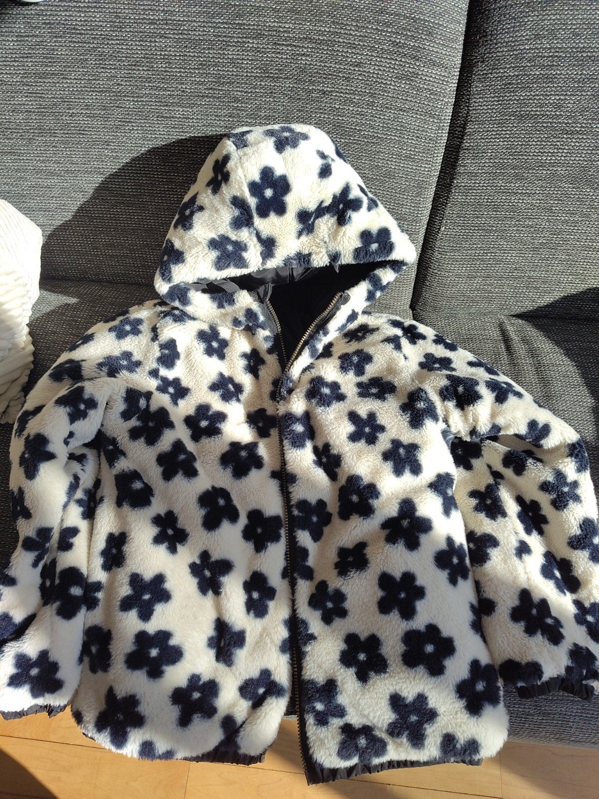 WE omkeerbare jas met bloemenprint maat 158/164, Ophalen, Zo goed als nieuw, WE Fashion, Meisje
