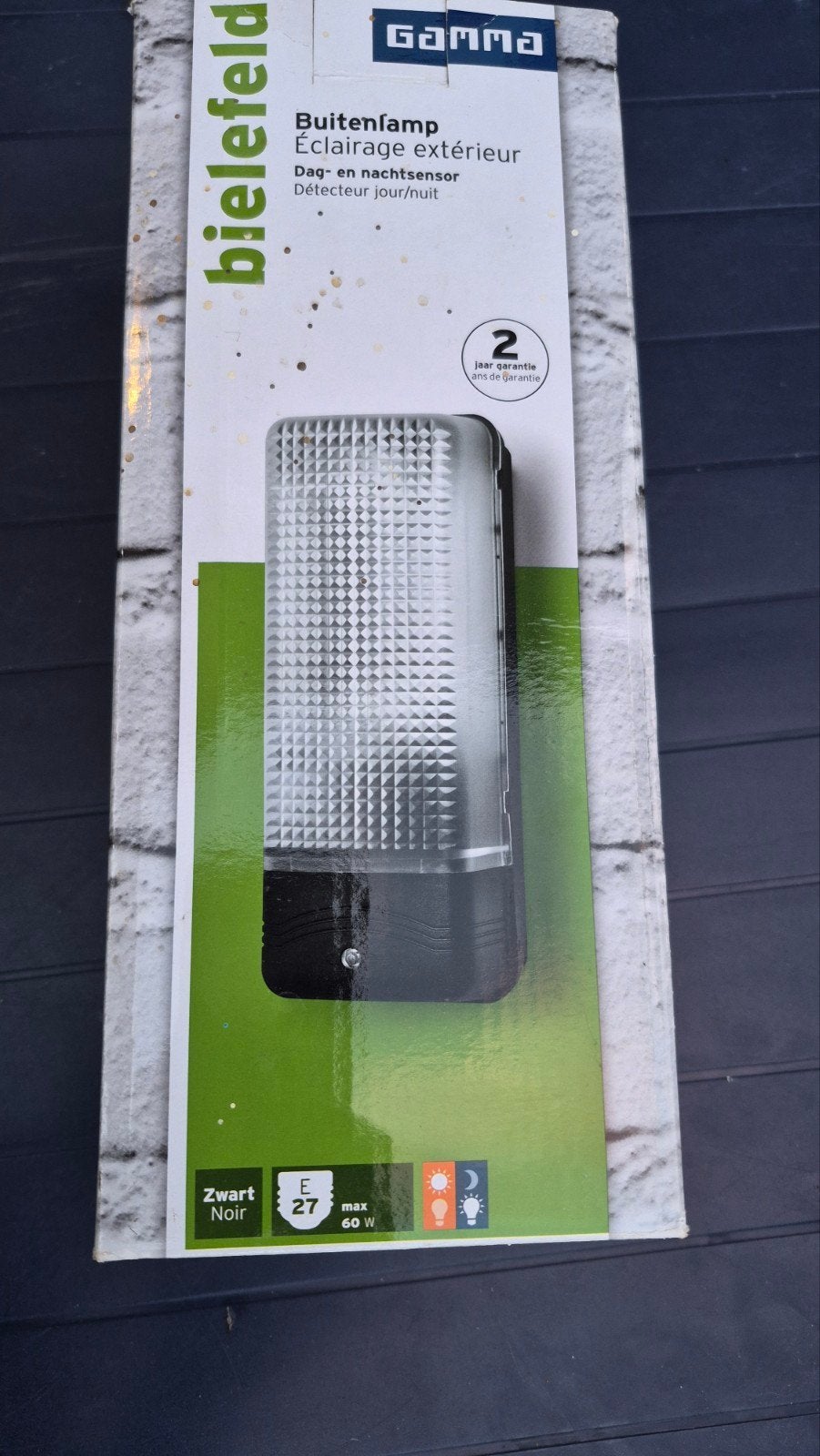 GAMMA Buitenlamp Bielefeld met dag- en nachtsensor, Huis en Inrichting, Lampen | Overige, Ophalen of Verzenden, Nieuw