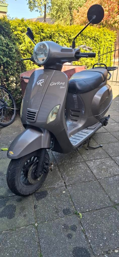 GerRay Sport Scooter - Goed onderhouden, Fietsen en Brommers, Gebruikt, GerRay, Ophalen of Verzenden, Benzine