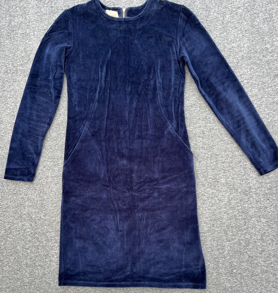 Me & Me Clothing velours jurk – maat XS  – klassieke stijl, Blauw, Ophalen of Verzenden, Zo goed als nieuw, Knielengte