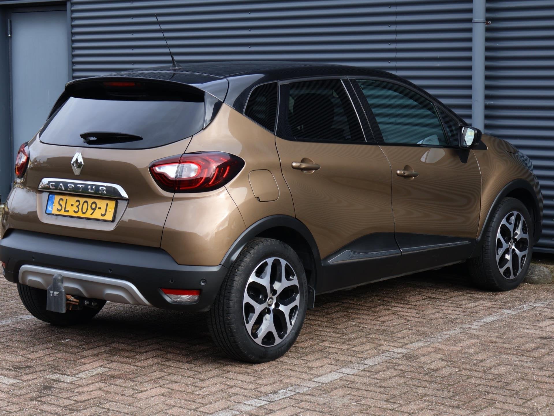 Renault Captur 0.9 TCe Intens|Camera|Nav|Climate|Cruise|PDC|, Auto's, Voorwielaandrijving, 898 cc, Stof, Euro 6