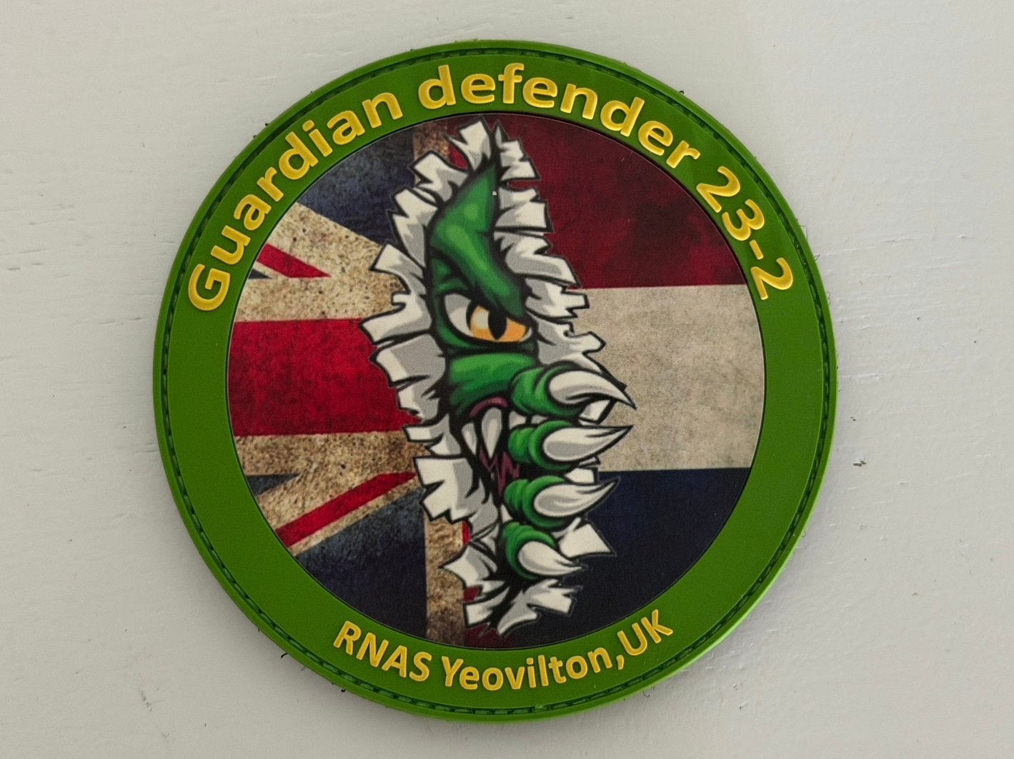 Patch RNLAF 860 SQN Guardian Defender 23-2, Ophalen of Verzenden, Luchtmacht, Nederland, Embleem of Badge