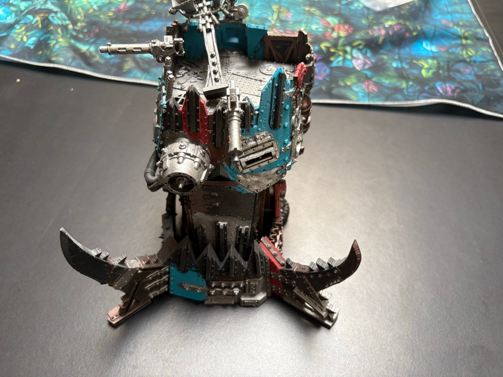 Warhammer 40K Orkbig ed boss bunka - Geverfd, Figuurtje(s), Ophalen of Verzenden, Geverfd, Warhammer 40000