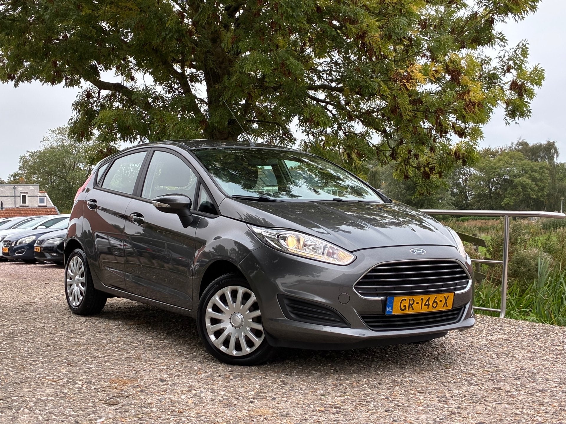 Ford Fiesta 1.0 Style | '' 99.000 KM '' + Airco Nu € 5.975, Stof, 525 kg, 23 km/l, Origineel Nederlands