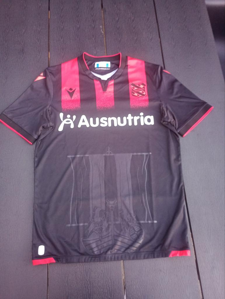 Sc Heerenveen uitshirt., Sport en Fitness, Maat L, Ophalen of Verzenden, Nieuw, Shirt