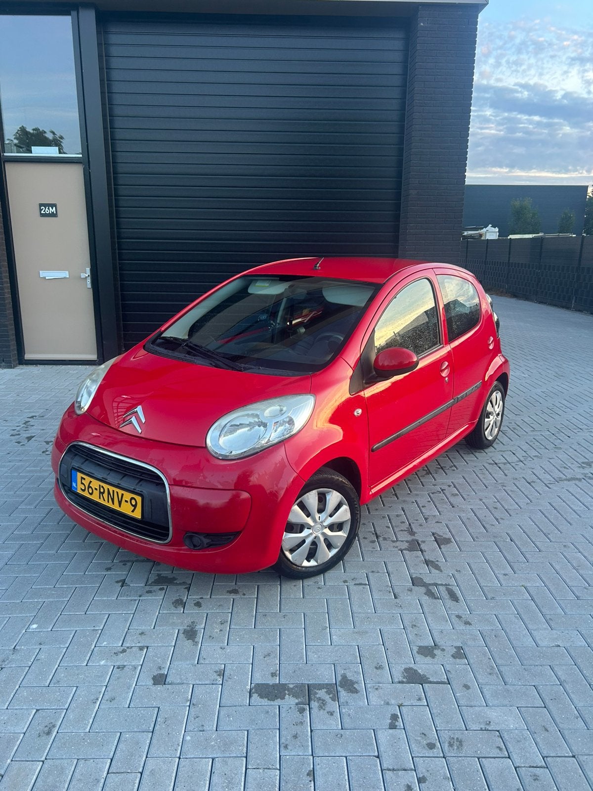 Citroën C1 1.0i 68PK 5D 2011 Rood, Auto's, Voorwielaandrijving, 4 stoelen, C1, 68 pk