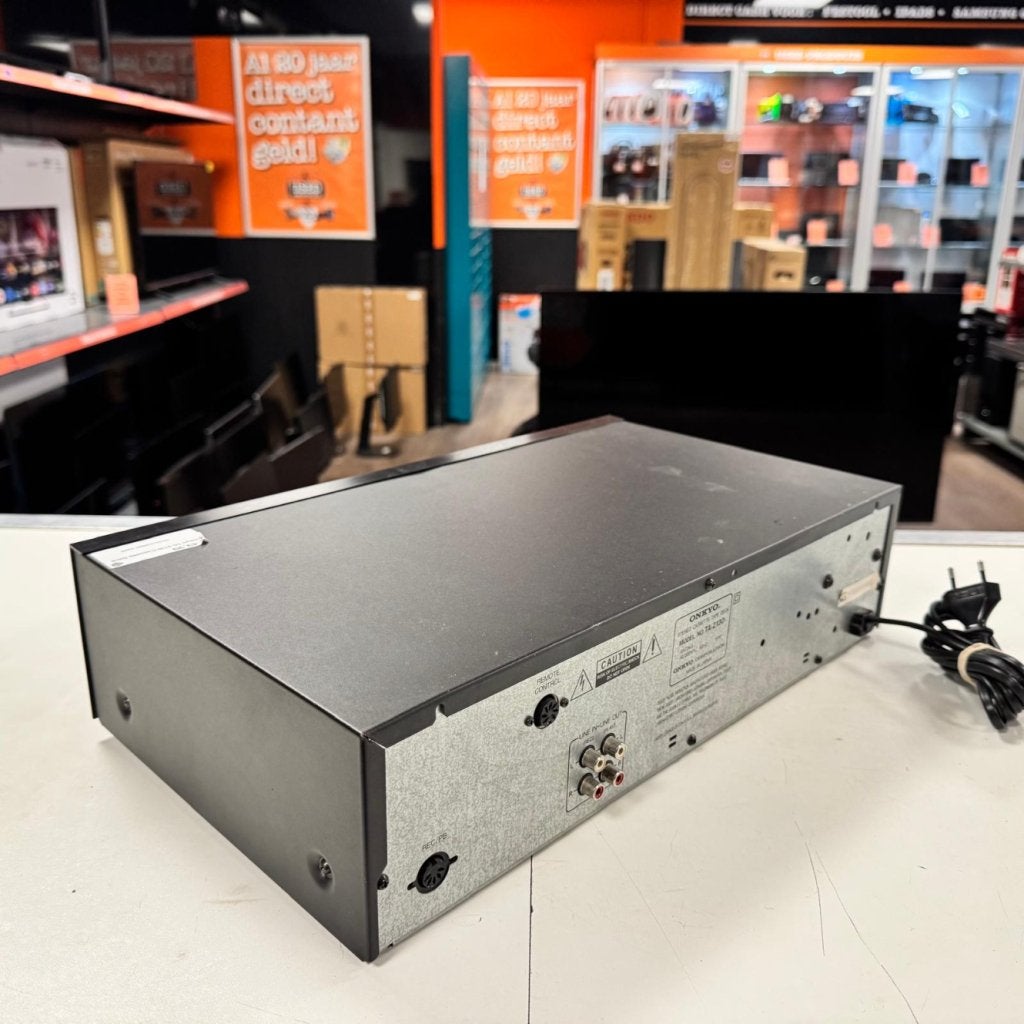 Onkyo TA-2130 Cassette Deck, Onkyo, Support@onkyo.com, 2-1 Nisshin-cho, Neyagawa-shi
Osaka 572-8540
Japan