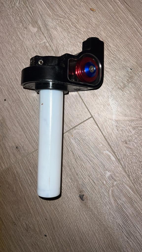 Snelgas universeel, Ophalen of Verzenden, Zo goed als nieuw, Overige typen