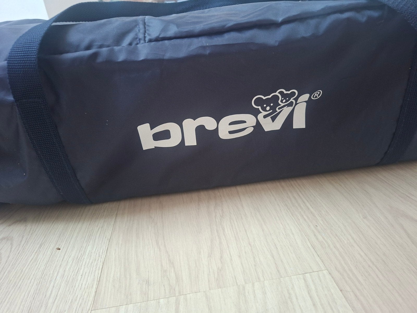 Brevi Campingbedje - Slechts enkele keren gebruikt, Kinderen en Baby's, Ophalen of Verzenden, Zo goed als nieuw, Reisbedje