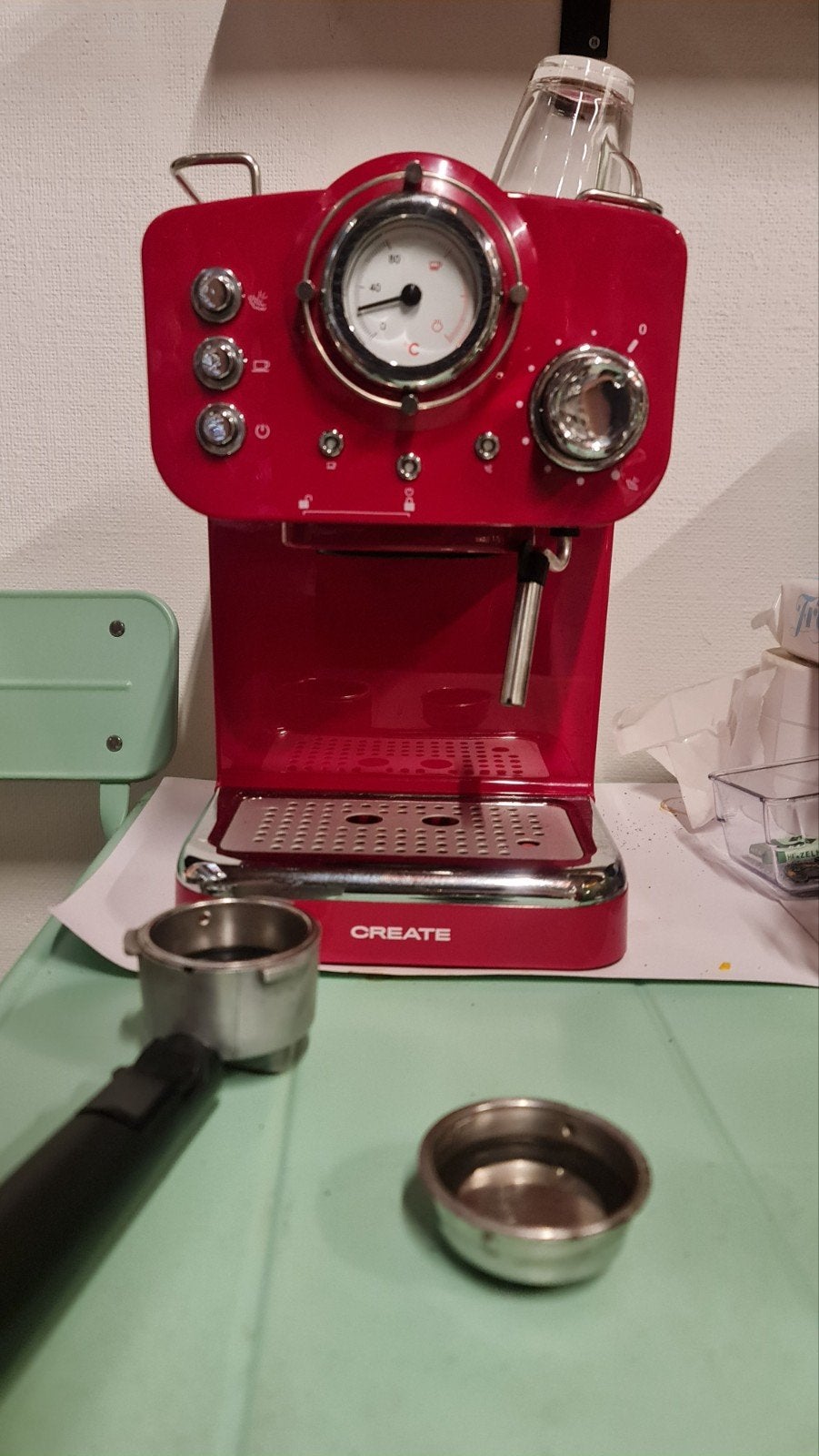 Zo goed als nieuwe CREATE koffiemachine - Rood, Ophalen of Verzenden, Zo goed als nieuw, Koffiemachine