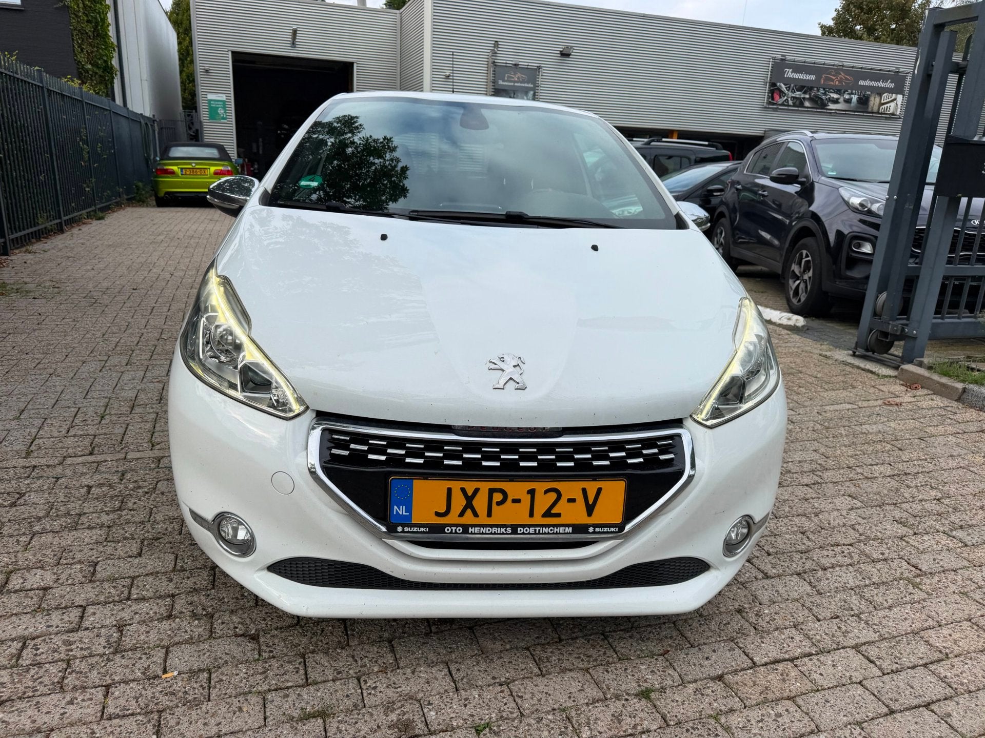Peugeot 208 1.6 THP GTi 200 pk leder, cruise, elec pakket, p, Auto's, Voorwielaandrijving, Gebruikt, Wit, Leder