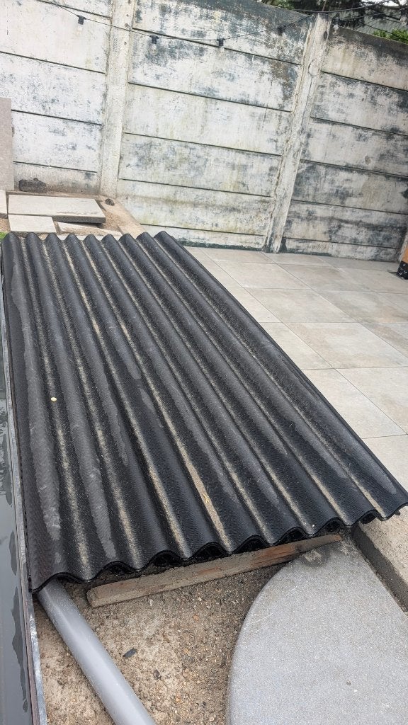 Onduline Bitumen corrugated sheet (38 pieces available), Doe-het-zelf en Verbouw, Dakpannen en Dakbedekking, Ophalen, Overige materialen