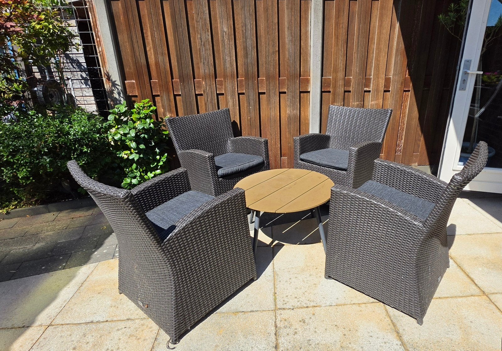 Nog nette RS Furniture tuinset met 4 stoelen en tafel, Tuin en Terras, Ophalen, Gebruikt, Kunststof, Stoel