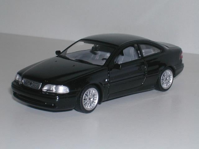 Minichamps . Volvo . C70 coupé zwart in schaal 1:43 ., Hobby en Vrije tijd, Modelauto's | 1:43, Ophalen of Verzenden, Nieuw, Auto