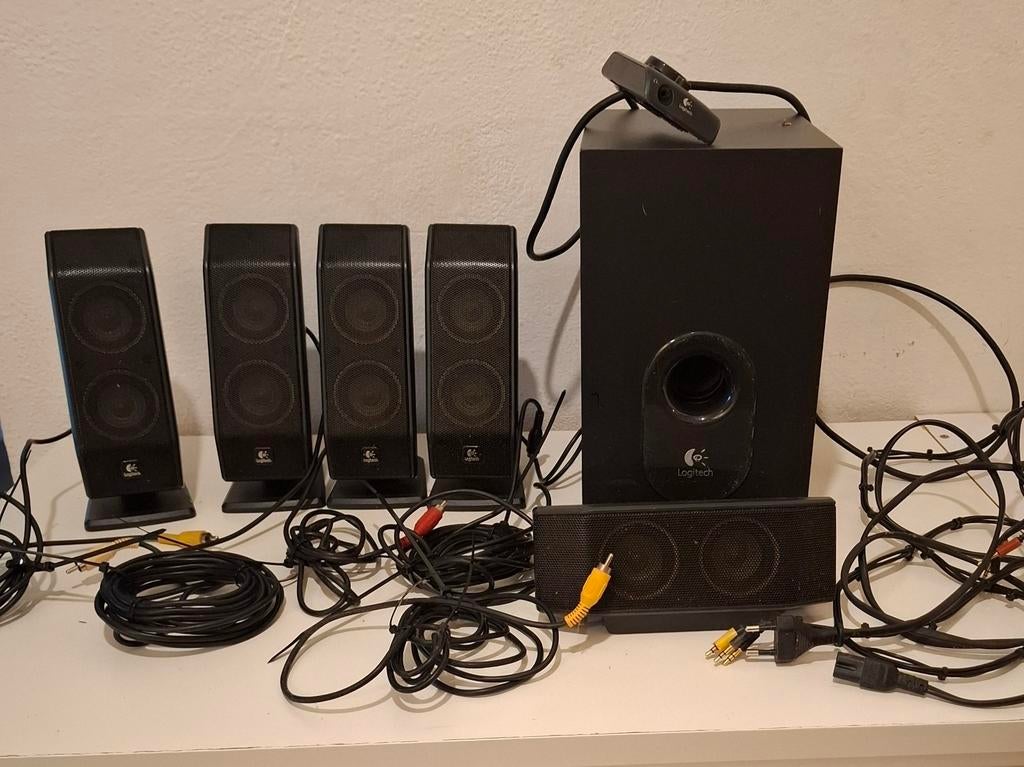 Logitech 5.1 speaker set met subwoofer, Ophalen of Verzenden