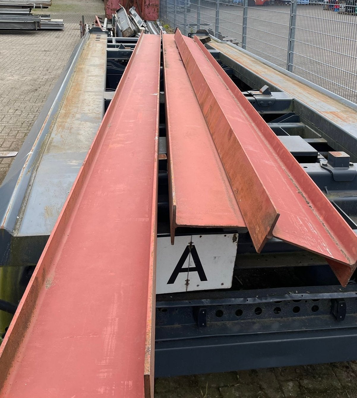 H Balken, Doe-het-zelf en Verbouw, Metalen, Ophalen, Zo goed als nieuw