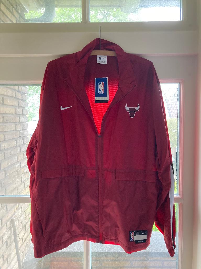 Nike Chicago Bulls track suite - xxl, Ophalen of Verzenden, NBA Chicago Bulls, Maat 56/58 (XL), Nieuw