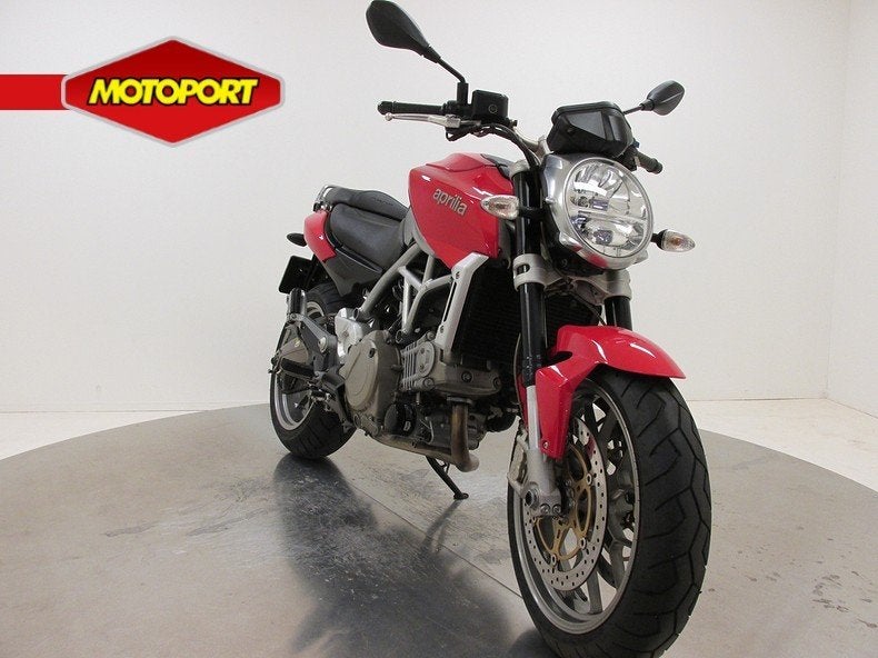 Aprilia 850 MANA (bj 2009), Motoren, Bas@piaggio.nl, Piaggio Benelux bv., Meer dan 35 kW, Minervum 7272
4817 ZM  Breda, NL