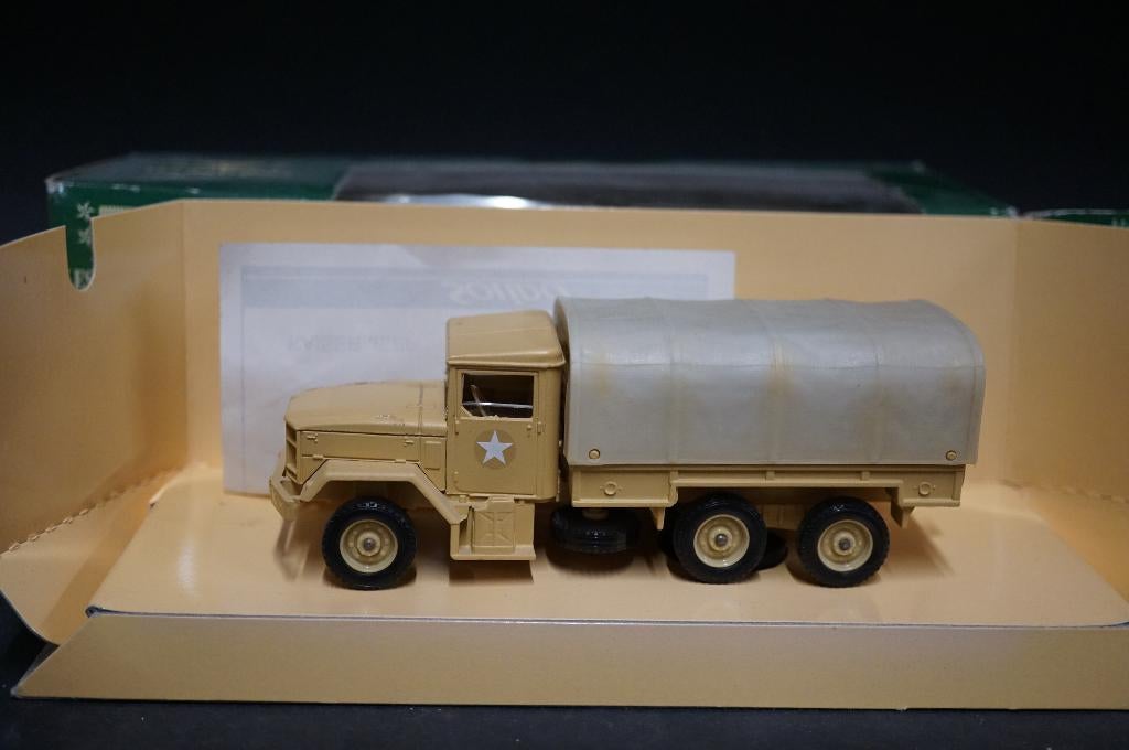 Solido M34 Kaiser jeep militaire vrachtwagen - 1/50 - TOP, Ophalen of Verzenden, Bus of Vrachtwagen, Overige merken