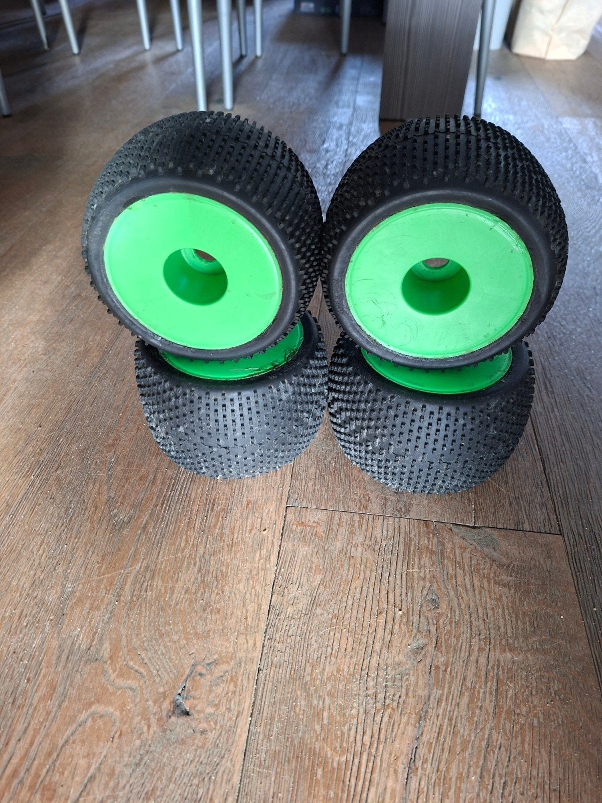 RC Auto Banden Hex 24, Gebruikt, Auto, Groter dan 1:32, Ophalen