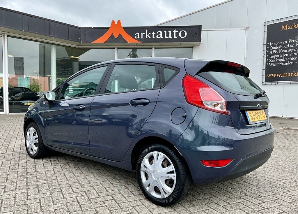 Ford Fiesta 1.25 met Airco en nieuwe APK! (bj 2015), Auto's, Voorwielaandrijving, Euro 5, Stof, 1242 cc