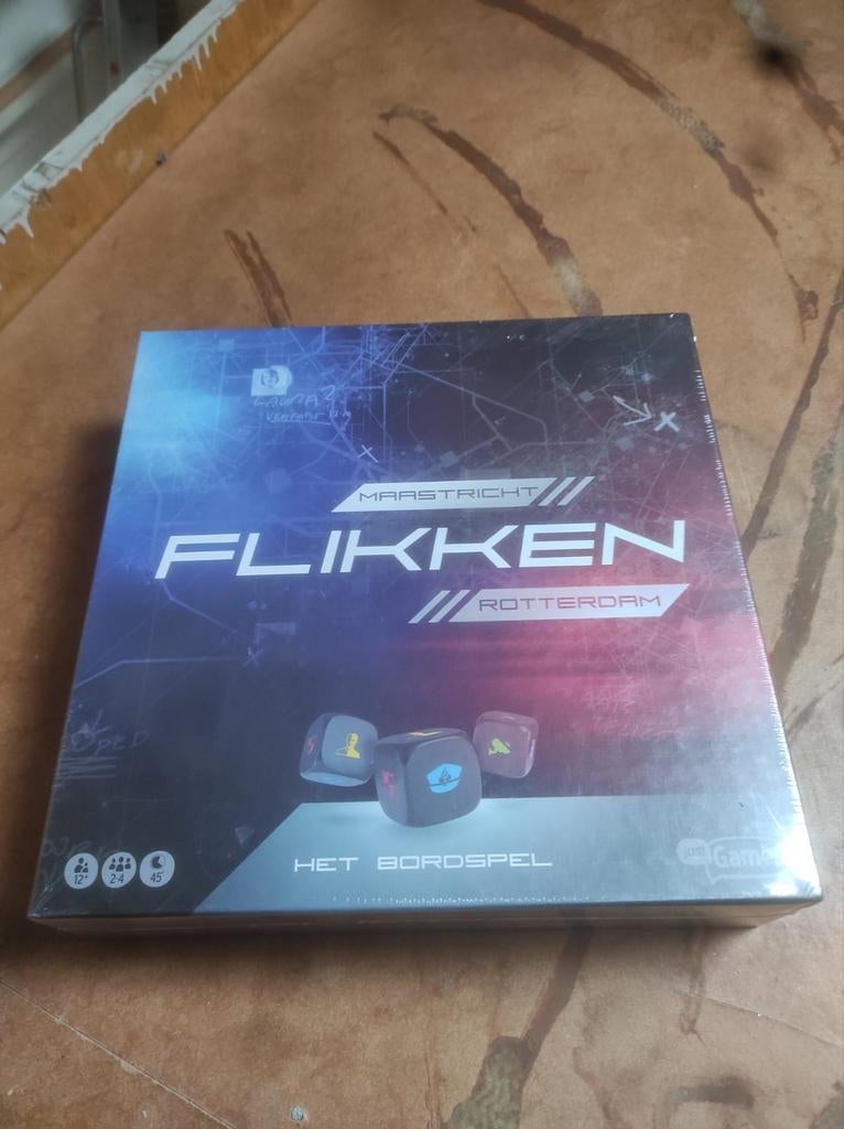 Flikken Maastricht/Rotterdam Het Bordspel - Nieuw in seal, Drie of vier spelers, Ophalen of Verzenden, Nieuw, Just Games