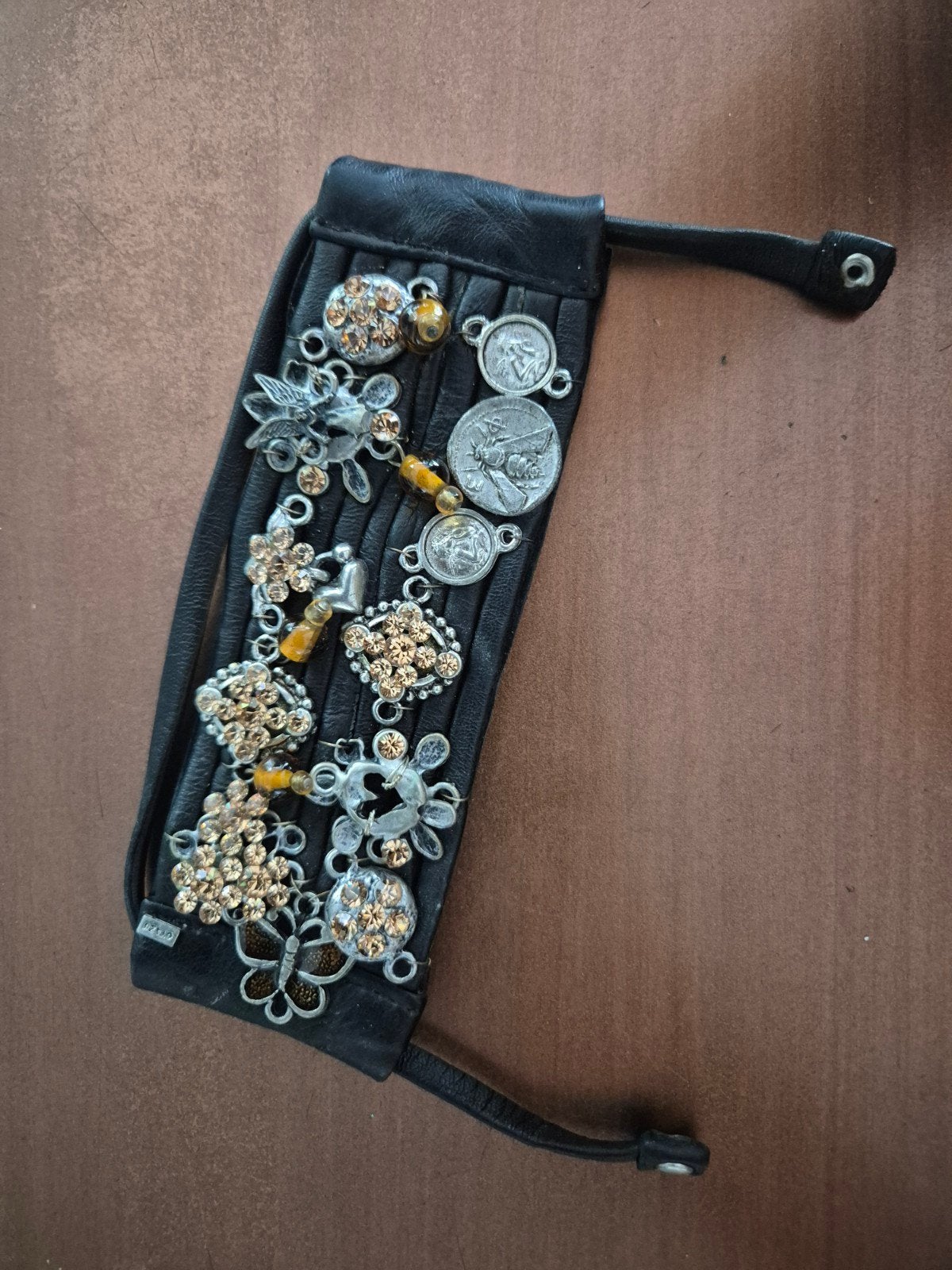 Leren Otazu brede band met bedels en strass - 15x5 cm, Gebruikt, Met bedels of kralen, Zwart, Leer