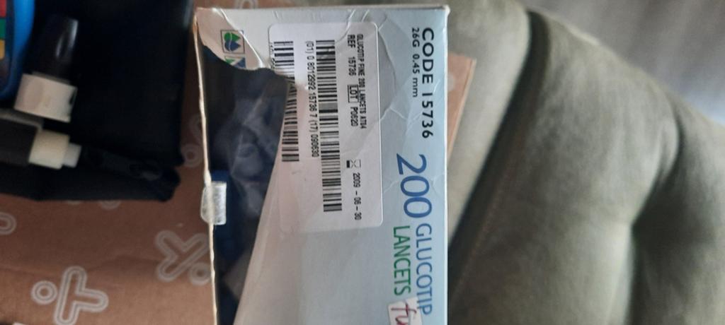 Testapparatuur  diabetici  incl strip en naald, Ophalen of Verzenden