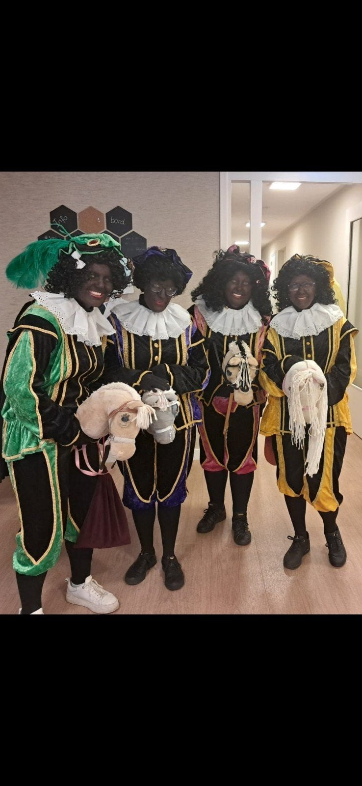 pieten op huisbezoek of bedrijf, Diversen, Ophalen of Verzenden