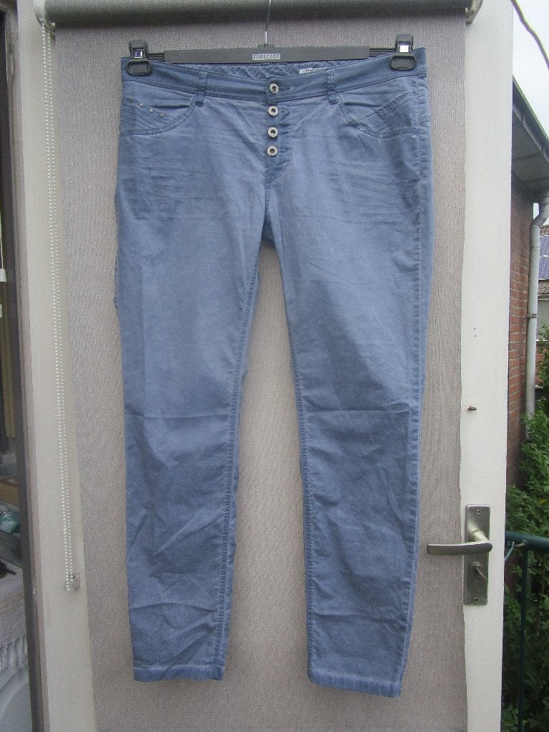 Broek EDC mt 44  jeans-blauw, Kleding | Dames, Maat 42/44 (L), Nieuw, Lang, EDC