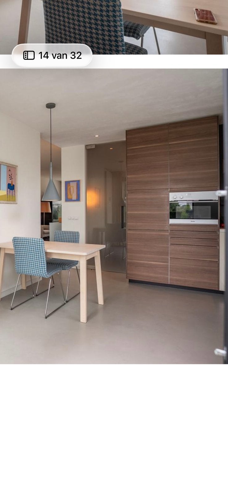 Moderne taatsdeur met melkglas en zwart metalen handvat, Ophalen, Minder dan 80 cm, 215 cm of meer, Binnendeur