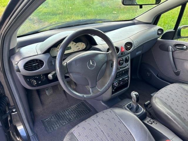 Mercedes-Benz A-klasse 160 Avantgarde 5-Drs Stuurbekrachtigi, Voorwielaandrijving, Zwart, 4 cilinders, 400 kg